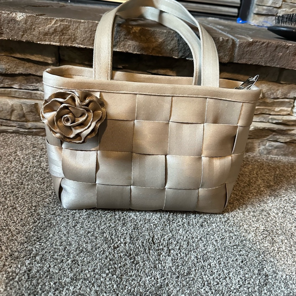 Elegant Tan Woven Shoulder Bag